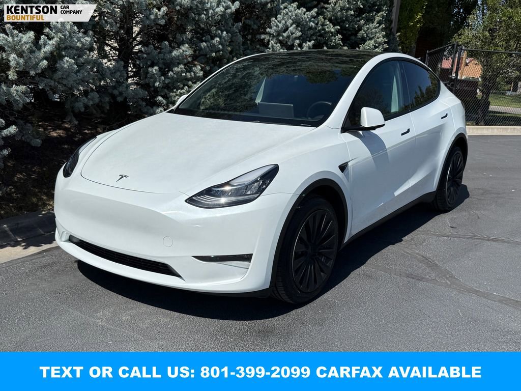 Used 2023 Tesla Model Y Long Range AWD/4WD image 3