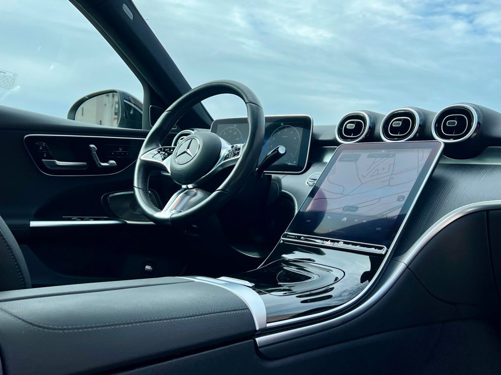 Certified 2024 Mercedes-Benz C 300 4MATIC Sedan image 11