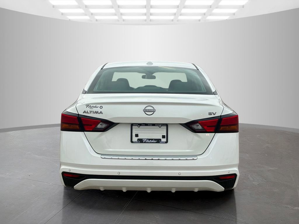 Used 2023 Nissan Altima 2.5 SV FWD image 7