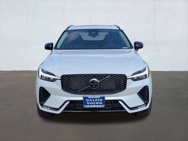 New 2026 Volvo XC60 B5 Ultra w/ Climate Package AWD/4WD image 4