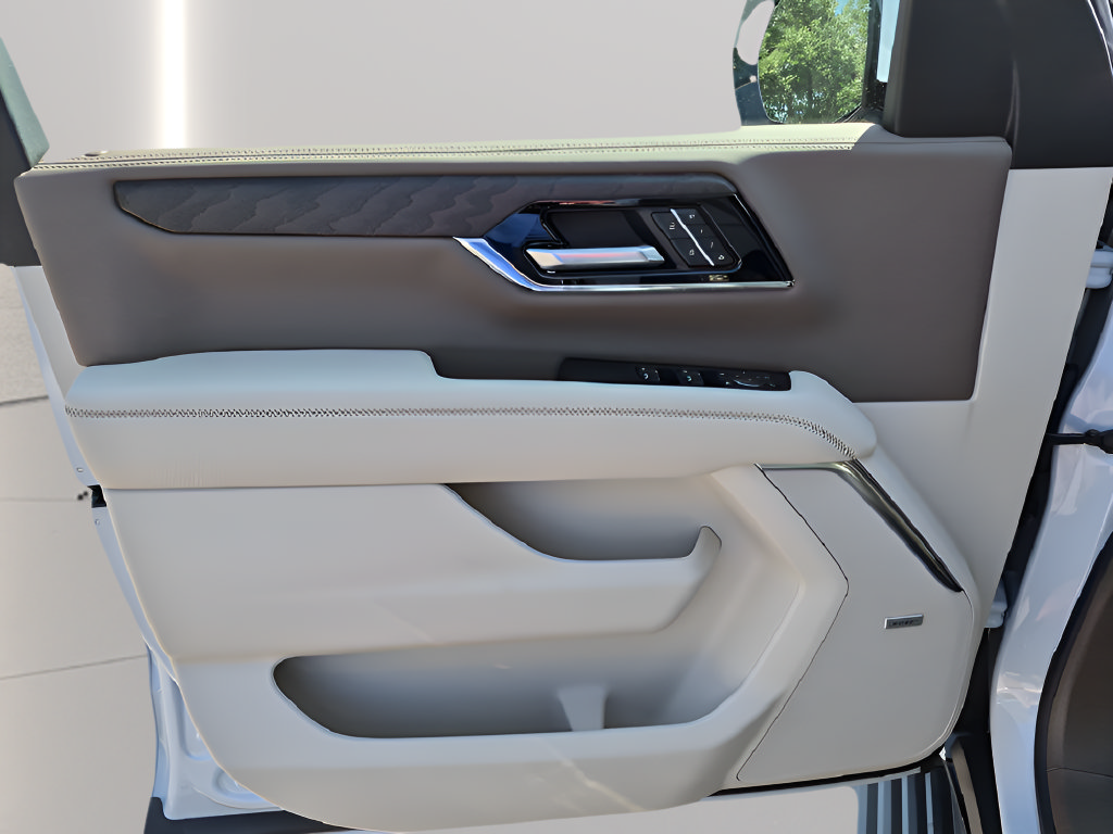 New 2026 GMC Yukon Denali w/ Sun & Power Step Package AWD/4WD image 17