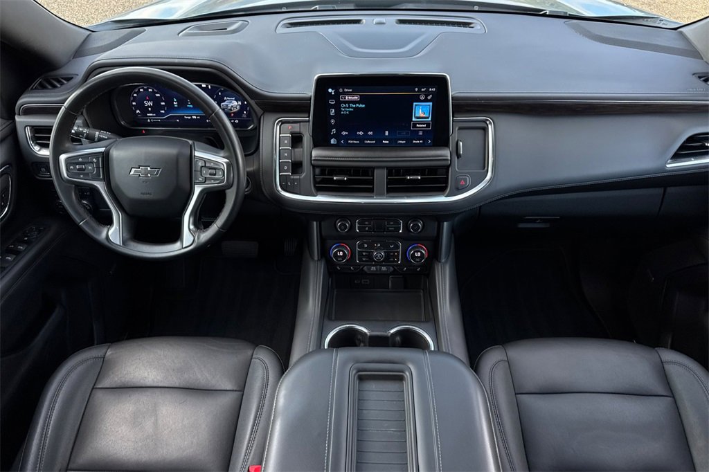 Used 2023 Chevrolet Suburban Z71 image 15