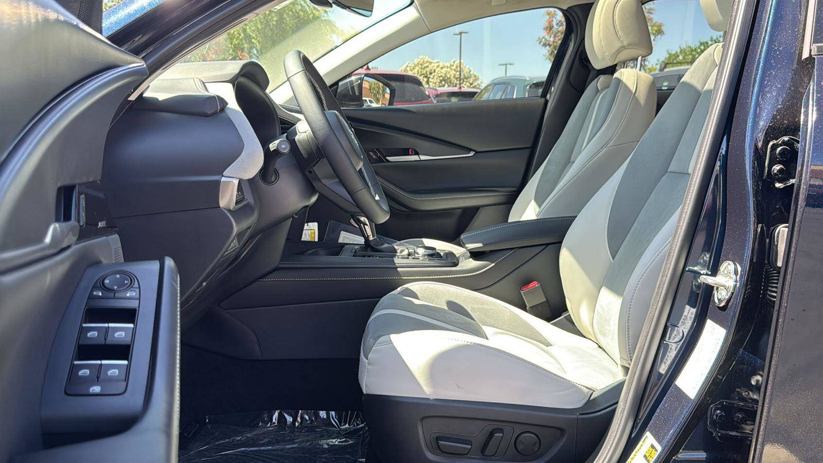 New 2026 MAZDA CX-30 Aire Edition image 22