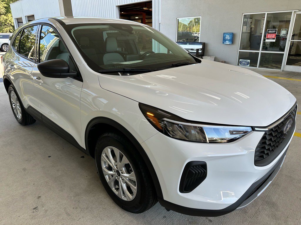 New 2026 Ford Escape Active image 7