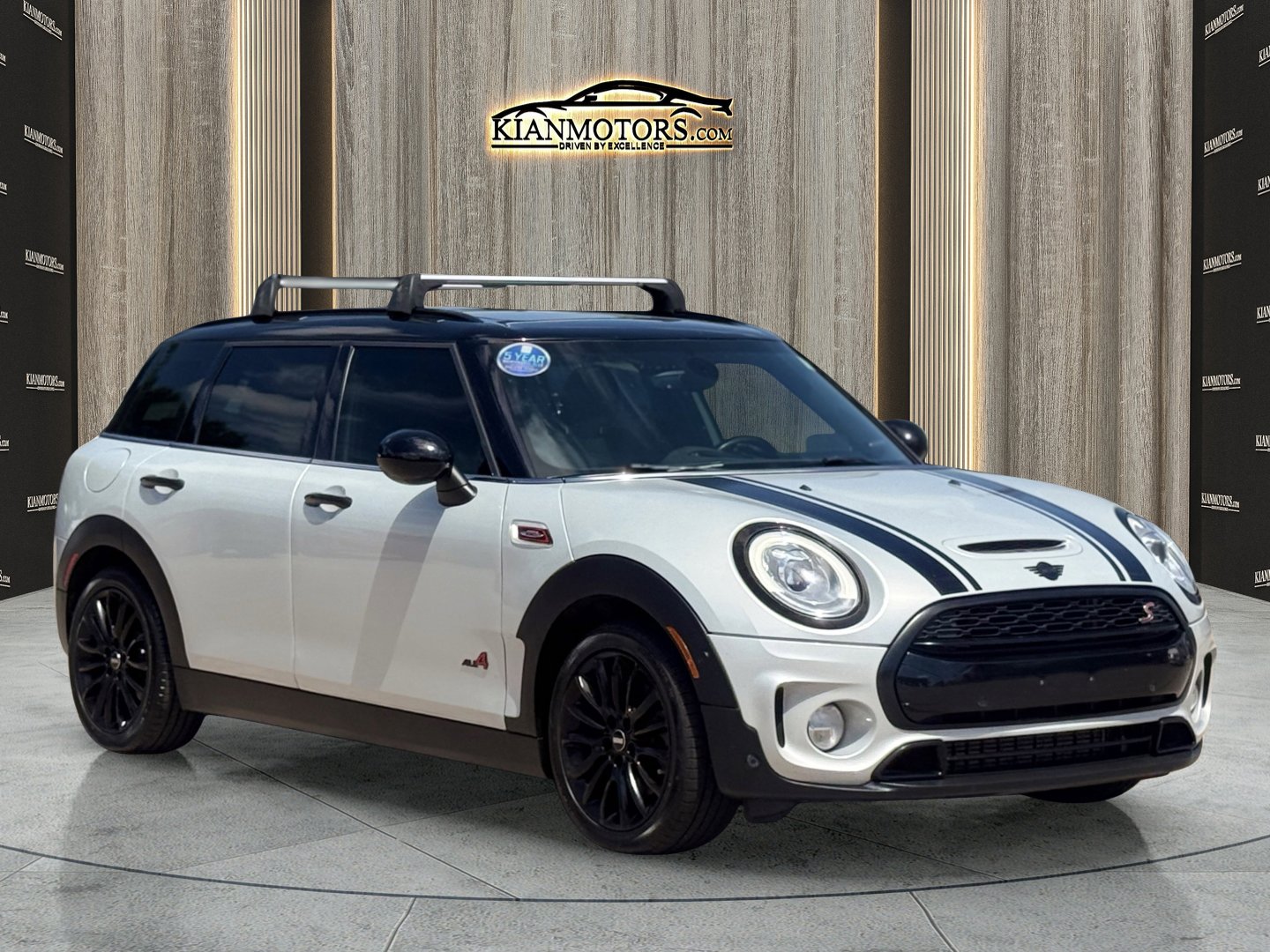 Used 2018 MINI Cooper Clubman S AWD/4WD image 1