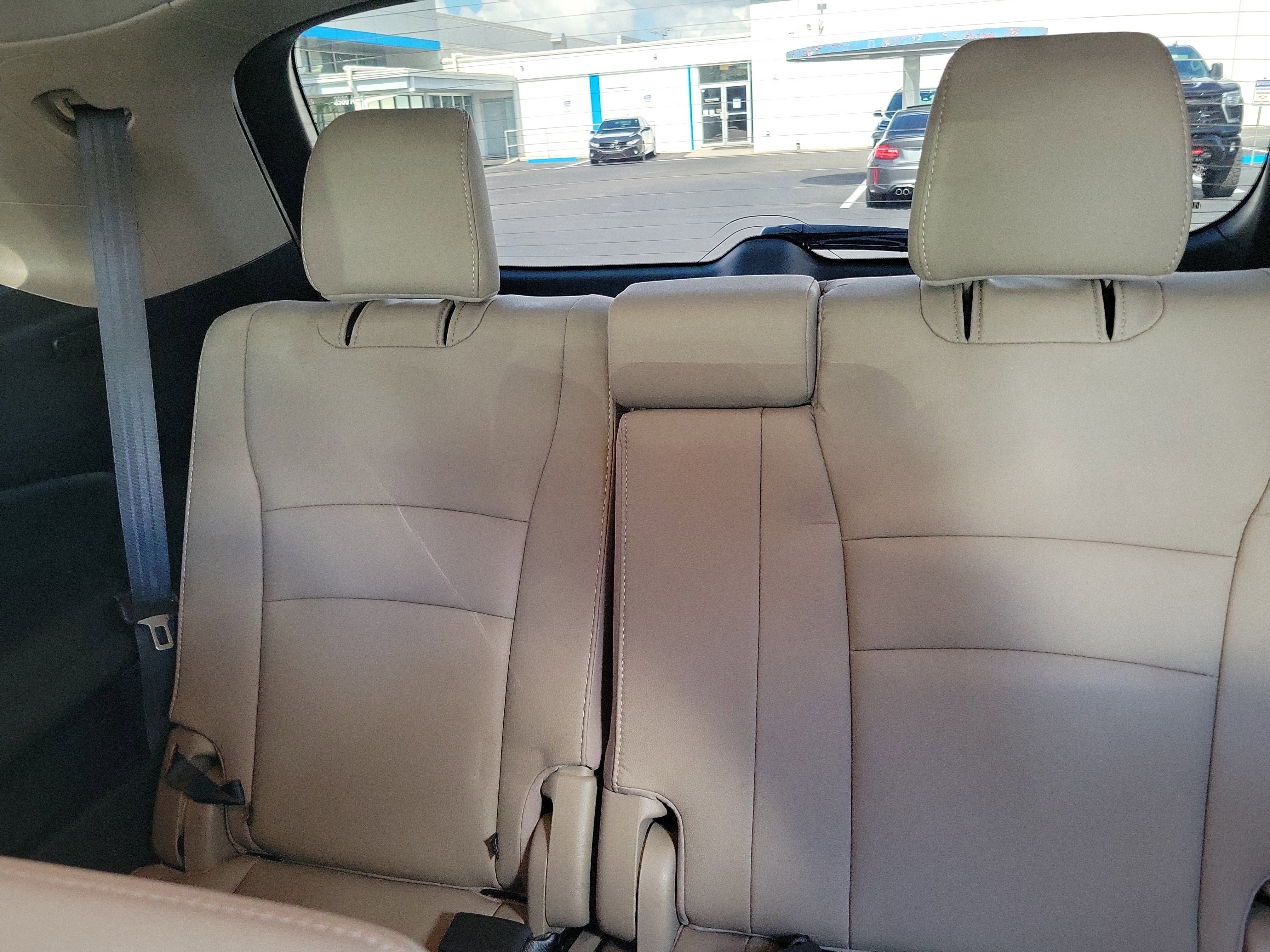 Used 2021 Honda Pilot EX-L image 11