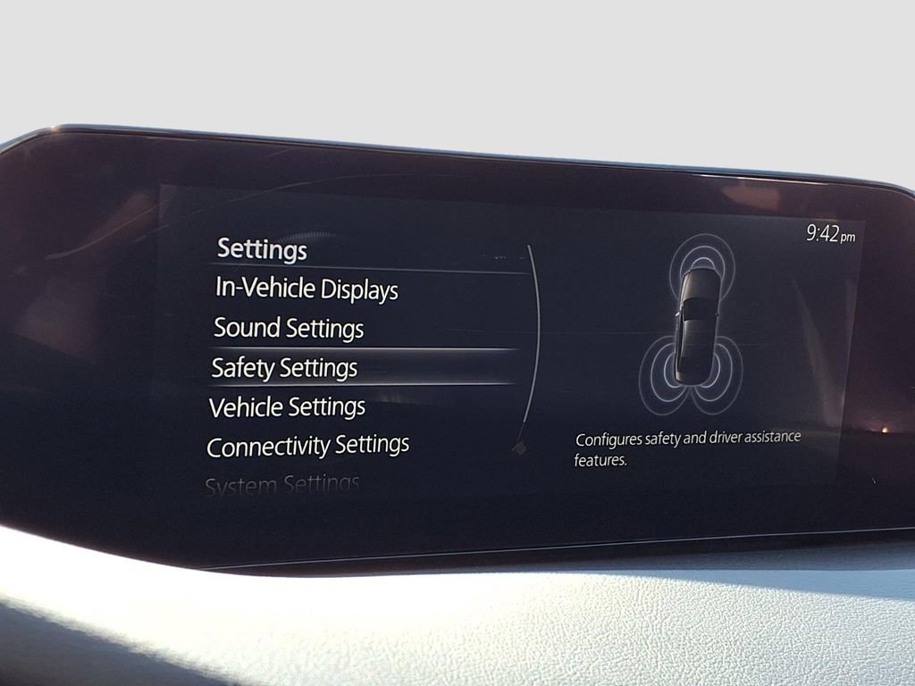 Used 2023 MAZDA MAZDA3 s image 27