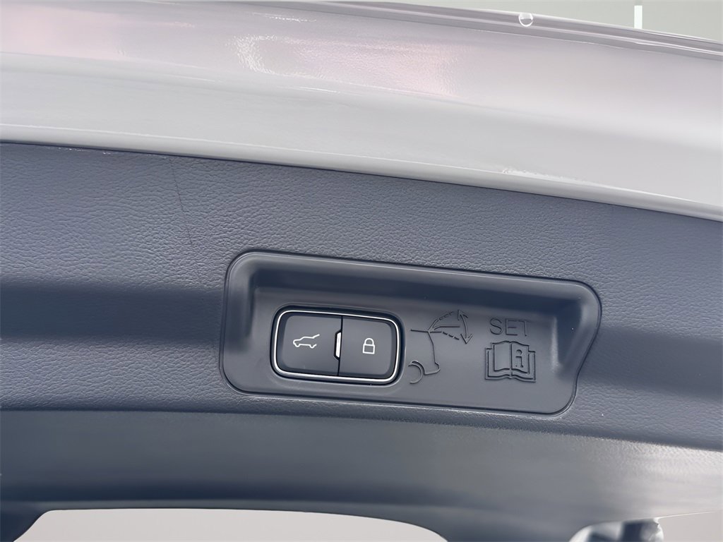 New 2026 Ford Explorer Active w/ Active Comfort Package image 37