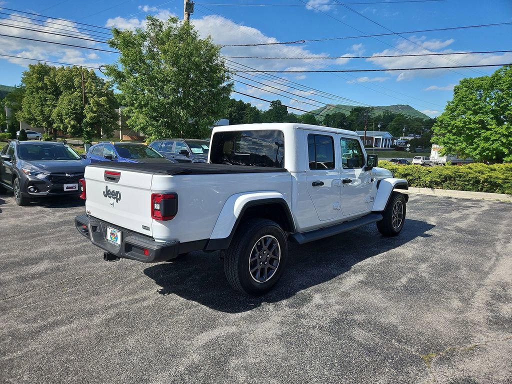 Used 2020 Jeep Gladiator Overland AWD/4WD image 5