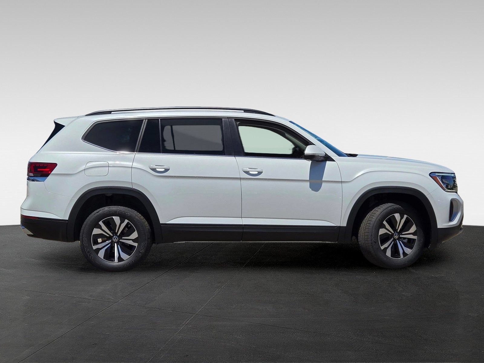 New 2026 Volkswagen Atlas SE AWD/4WD image 3