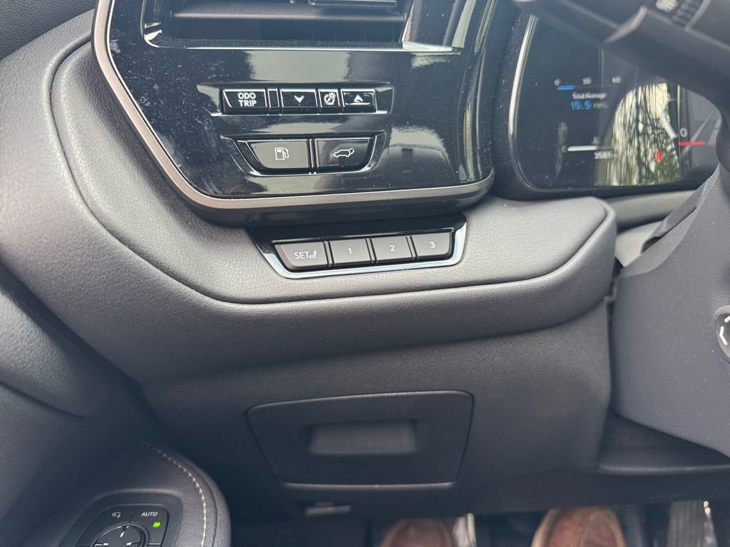 Used 2025 Lexus TX 350 AWD w/ Technology Package image 28