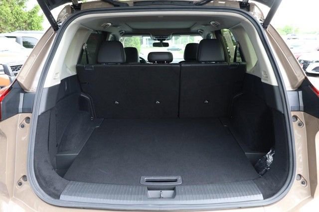 Certified 2024 Nissan Rogue SV w/ SV Premium Package AWD/4WD image 7