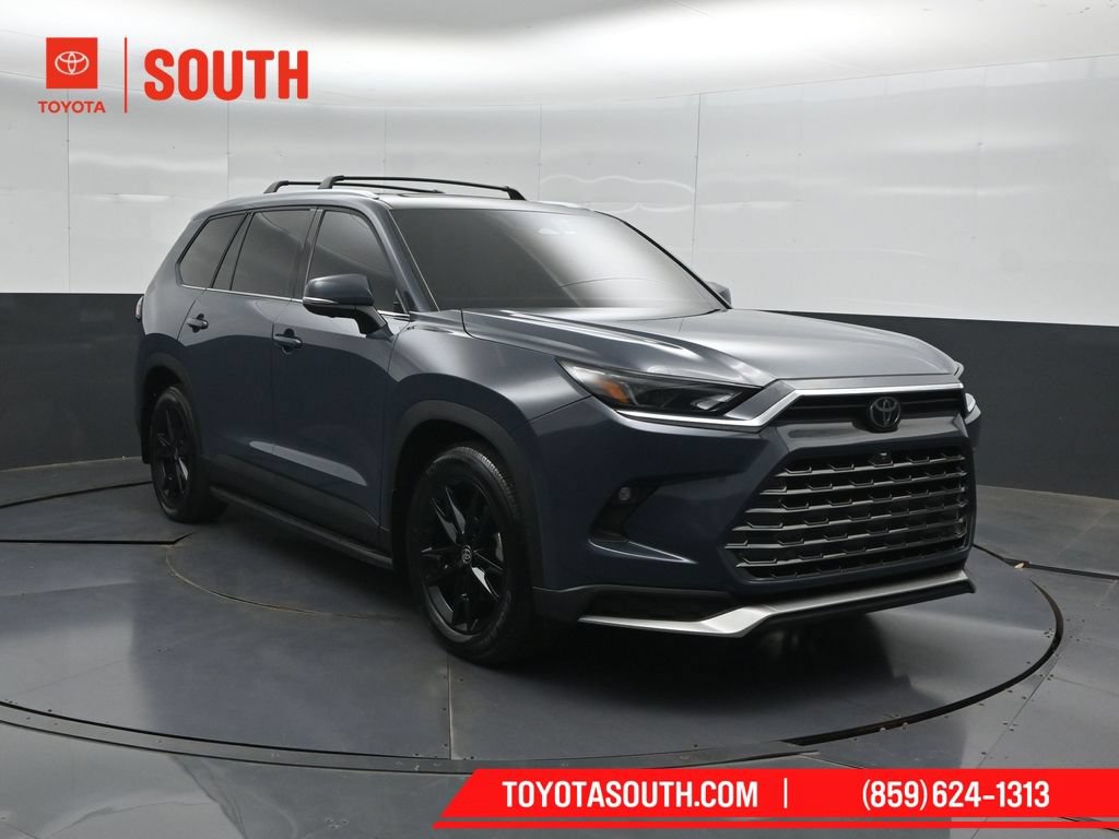 Used 2024 Toyota Grand Highlander AWD Hybrid image 4