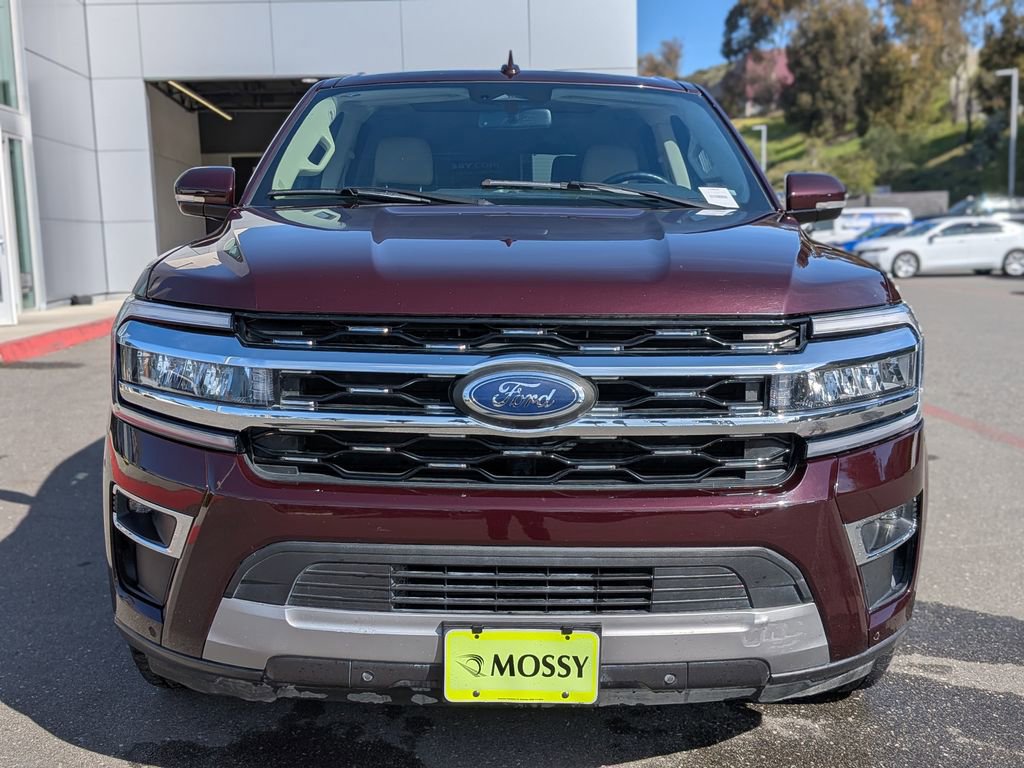 Used 2023 Ford Expedition Limited image 8