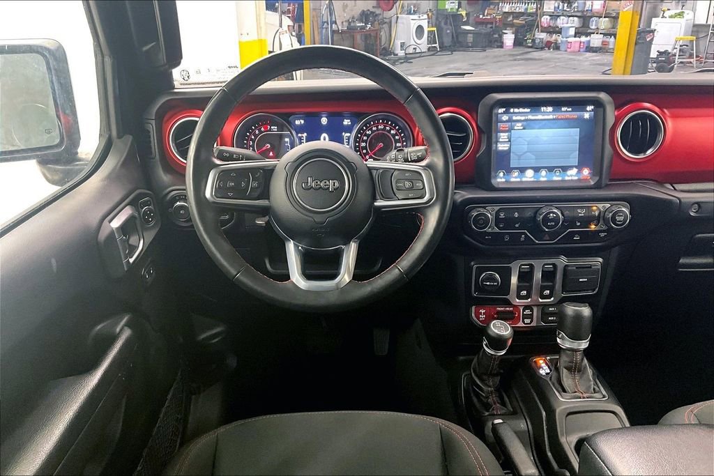 Used 2022 Jeep Wrangler Rubicon w/ Cold Weather Group AWD/4WD image 4