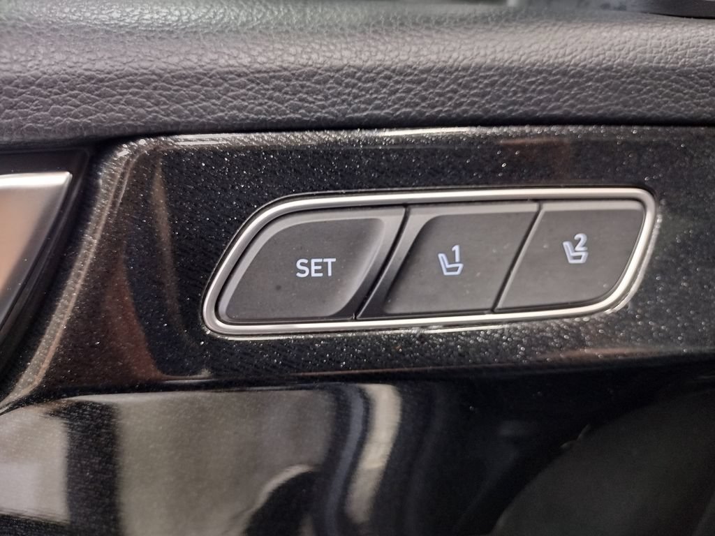 Used 2022 Hyundai Palisade Limited AWD/4WD image 21