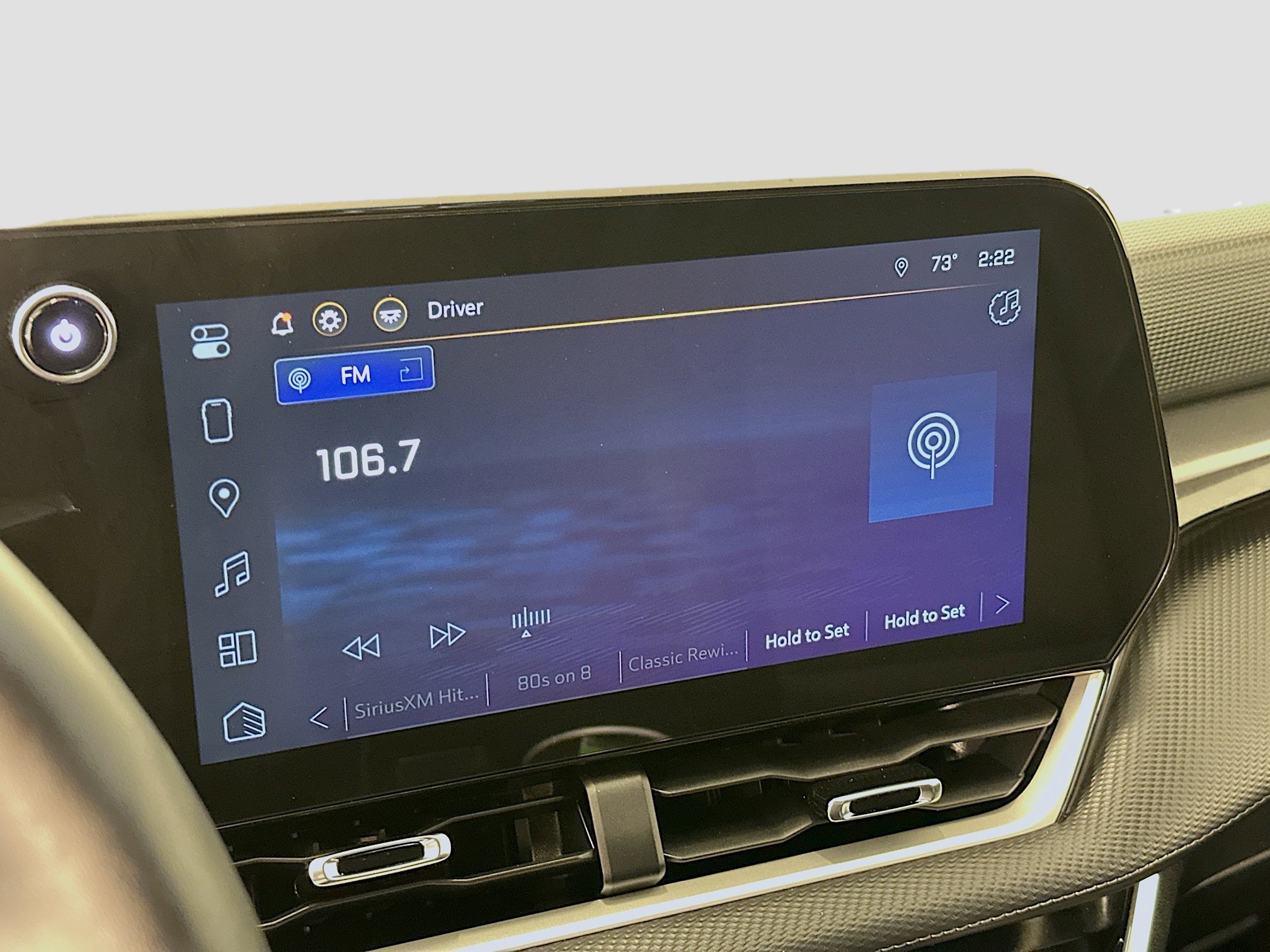 Used 2025 Chevrolet Equinox LT w/ Convenience Package II image 21