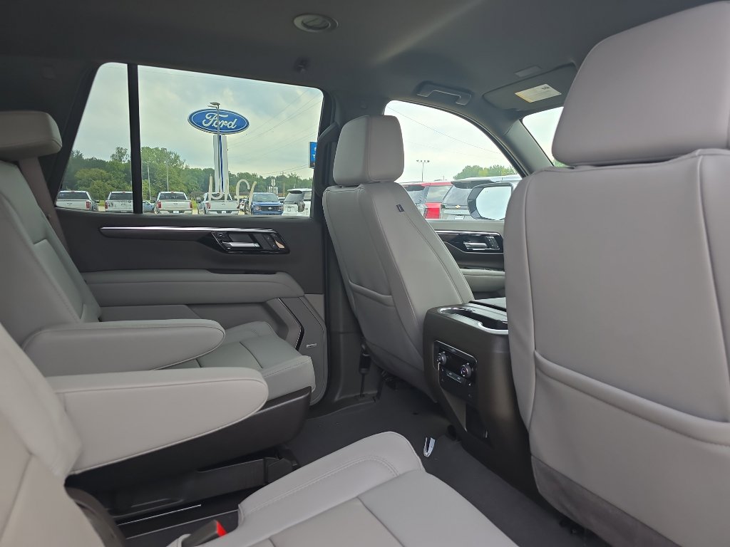 New 2026 Chevrolet Tahoe LT w/ Comfort Package image 16