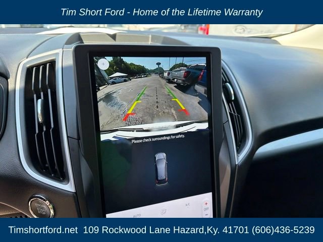 Used 2022 Ford Edge SE w/ Black Appearance Package AWD/4WD image 15