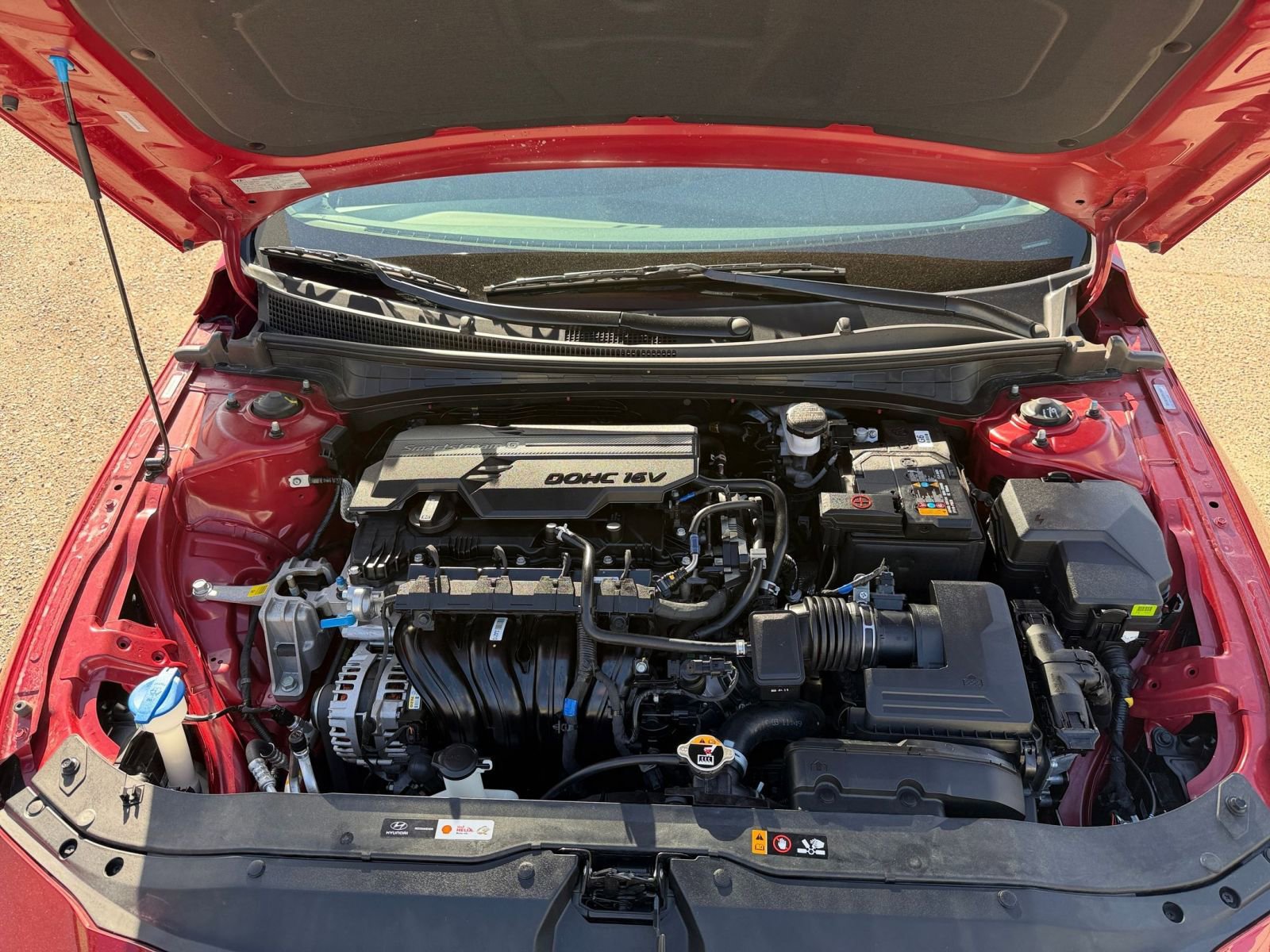 Used 2025 Hyundai Elantra Limited image 34