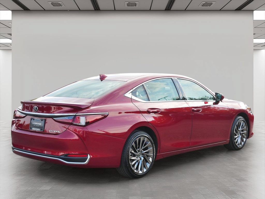 Certified 2025 Lexus ES 300h Ultra Luxury w/ Accessory Package (Z2) FWD image 6
