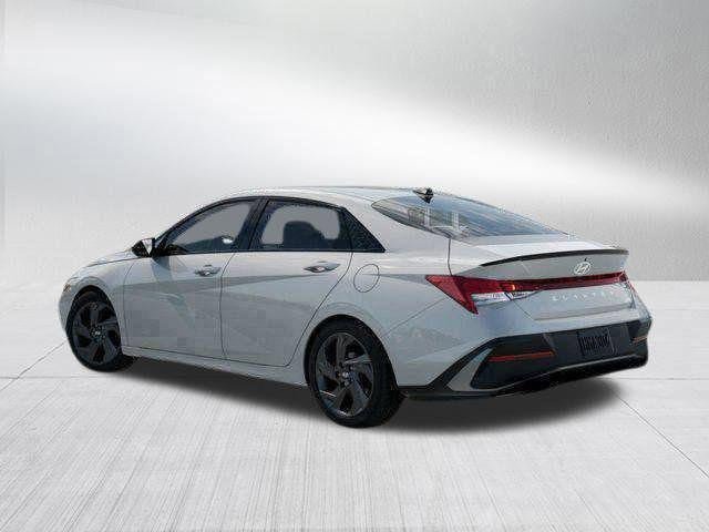 New 2026 Hyundai Elantra Sport FWD image 13