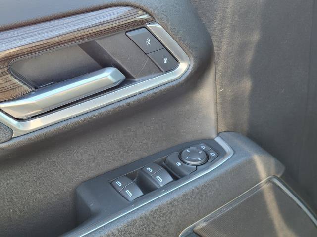 Used 2025 Chevrolet Silverado 1500 LT AWD/4WD image 7