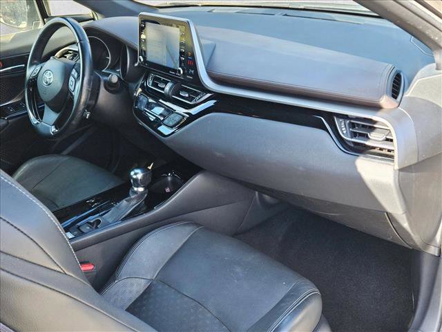 Used 2019 Toyota C-HR Limited image 18