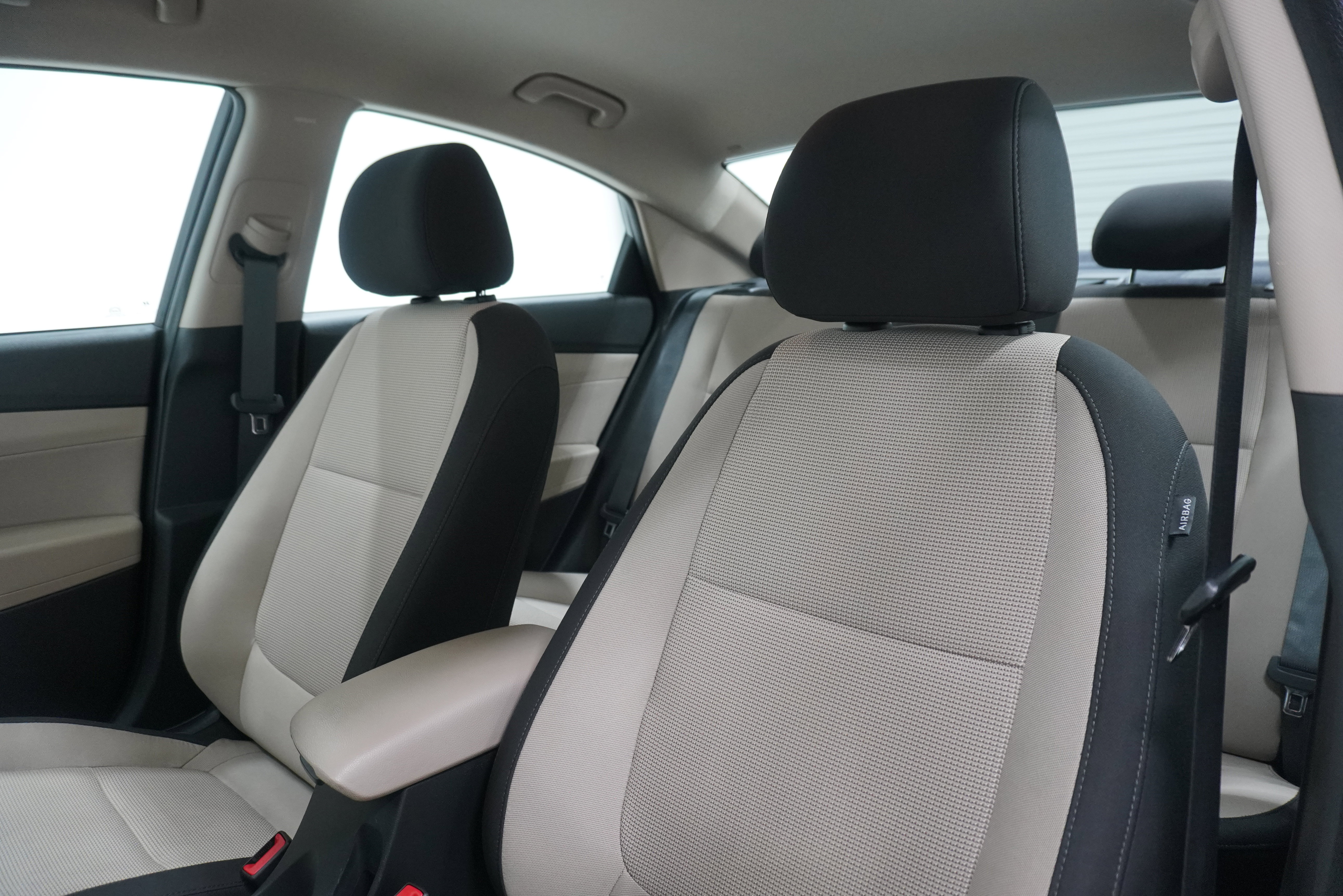 Used 2022 Hyundai Accent SEL FWD image 11