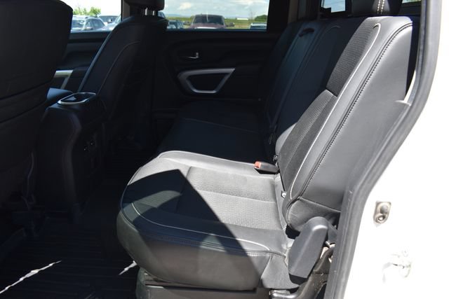 Used 2017 Nissan Titan PRO-4X AWD/4WD image 22
