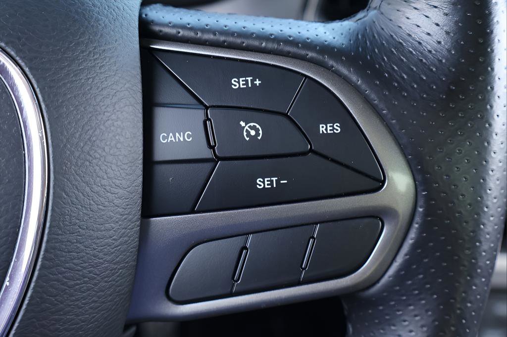 Used 2022 Dodge Challenger R/T Scat Pack RWD image 26