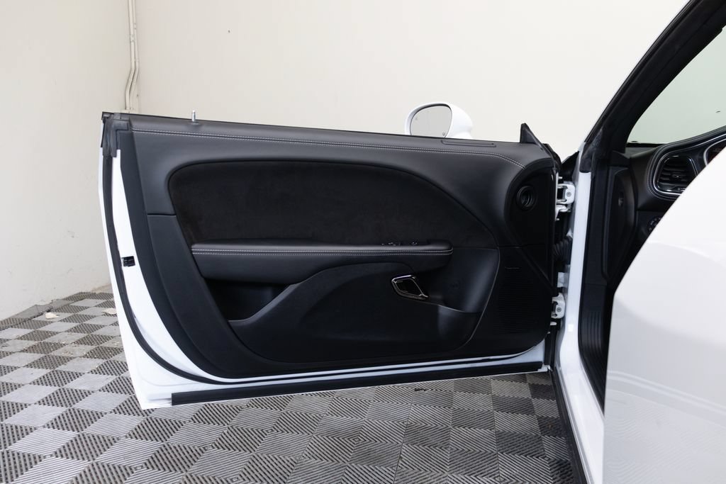 Used 2020 Dodge Challenger SRT Hellcat Redeye RWD image 16
