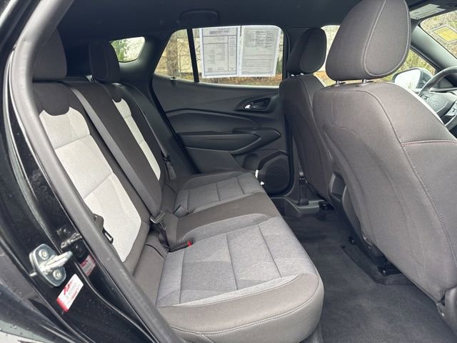 Used 2024 Chevrolet Trax RS w/ Driver Confidence Package image 23