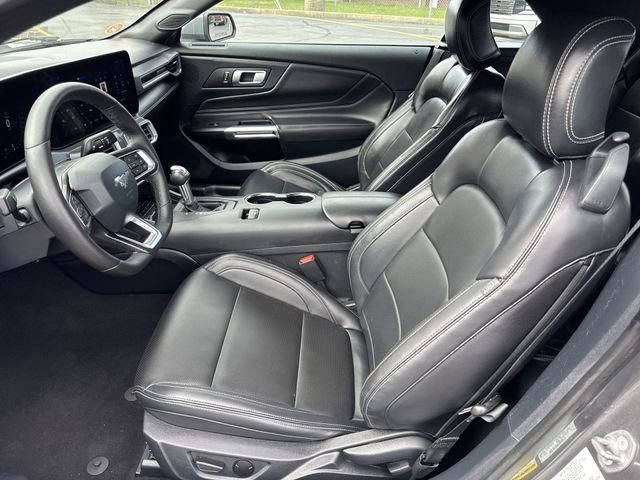Used 2024 Ford Mustang Premium image 19