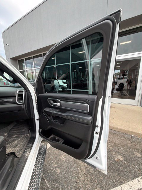 Used 2020 RAM 1500 Big Horn AWD/4WD image 25