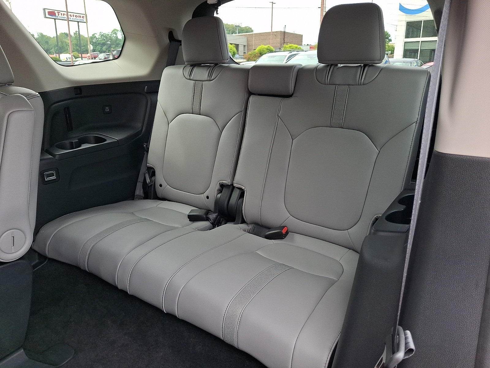 Used 2023 Honda Pilot EX-L image 11
