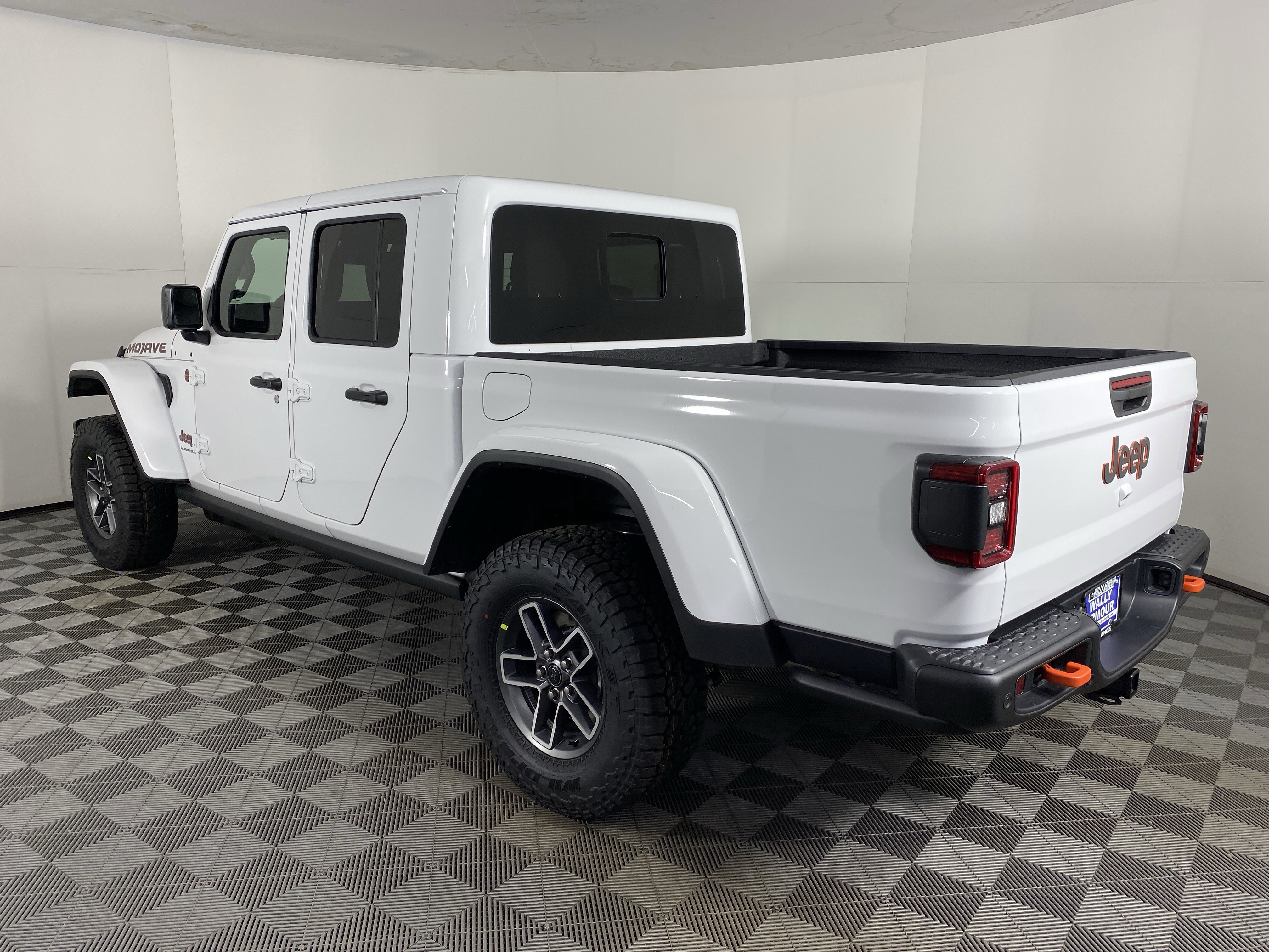 New 2026 Jeep Gladiator Mojave image 9