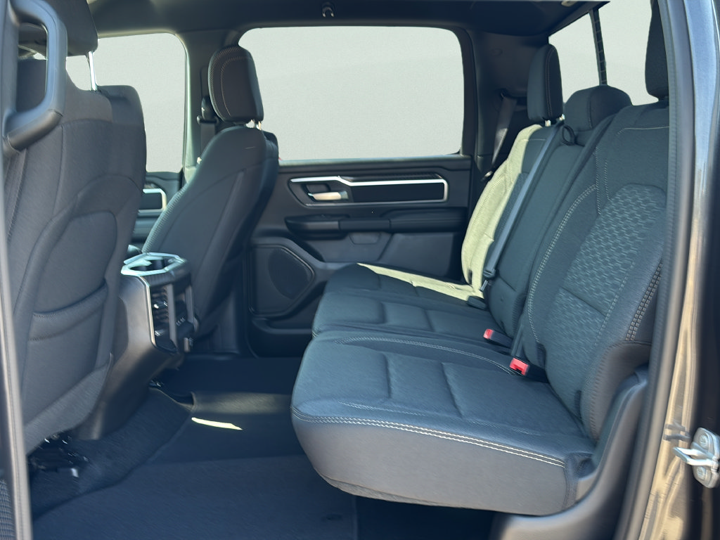 New 2026 RAM 1500 Big Horn AWD/4WD image 14