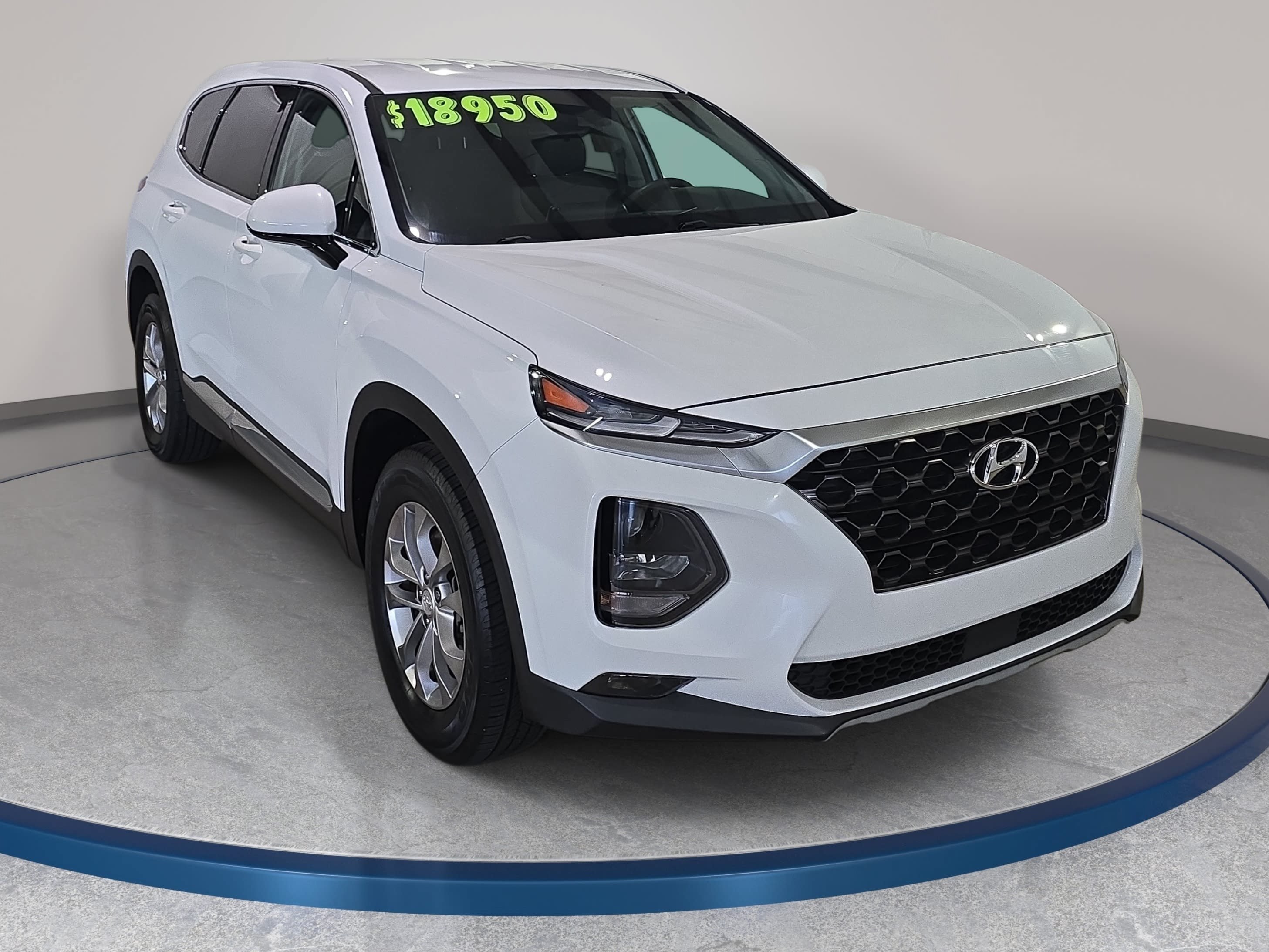 Used 2020 Hyundai Santa Fe SEL FWD image 4