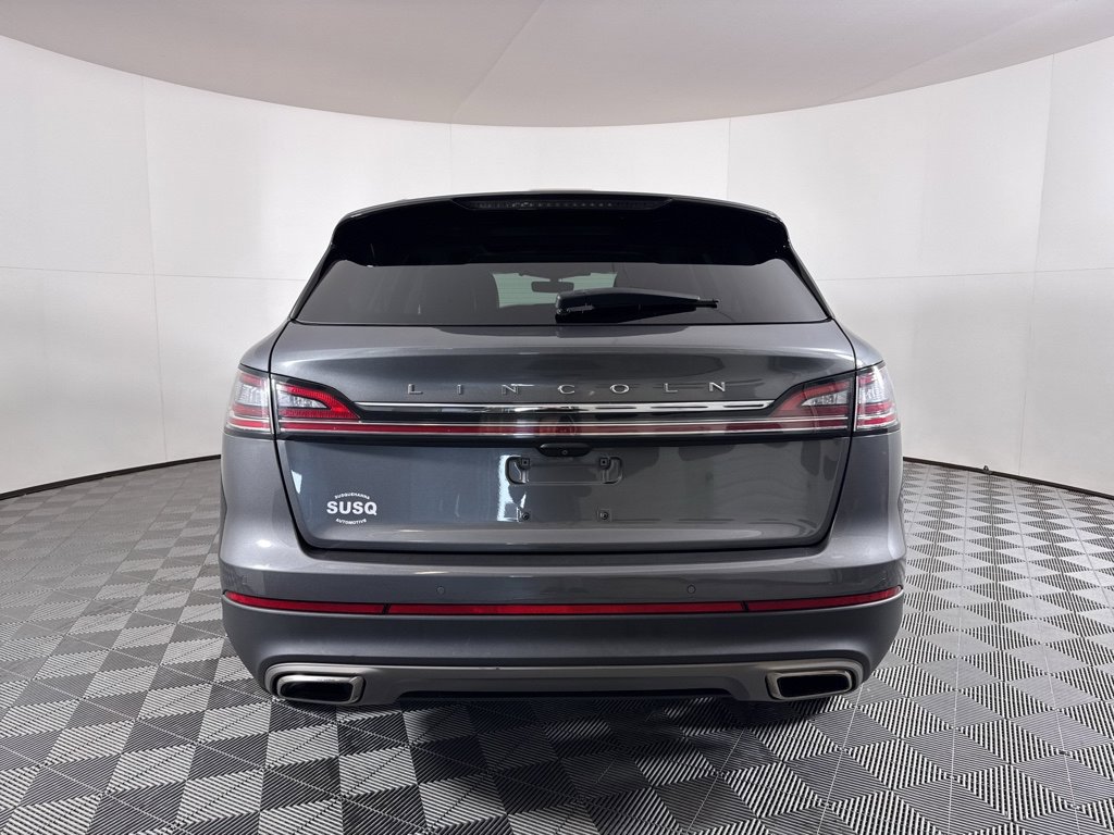 Used 2022 Lincoln Nautilus Reserve w/ Monochromatic Package image 14