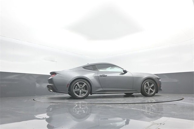 New 2025 Ford Mustang Coupe image 34