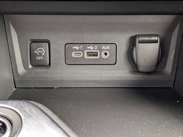 Certified 2024 Nissan Sentra SV image 28