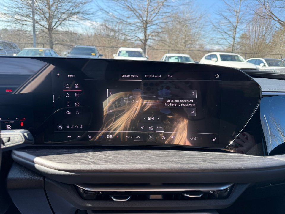 New 2025 Audi Q5 Premium image 18