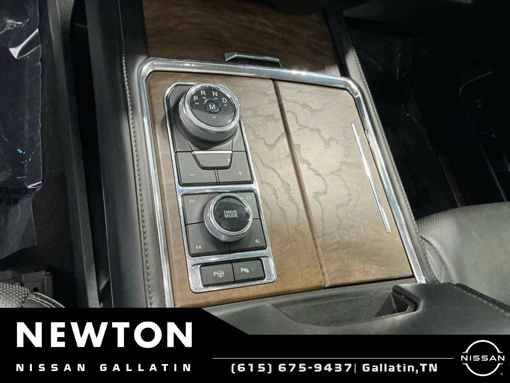 Used 2019 Ford Expedition Platinum AWD/4WD image 17