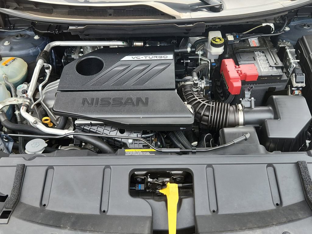 Used 2023 Nissan Rogue SV image 16