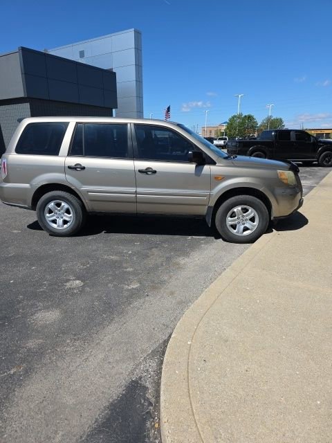 Used 2006 Honda Pilot LX image 4