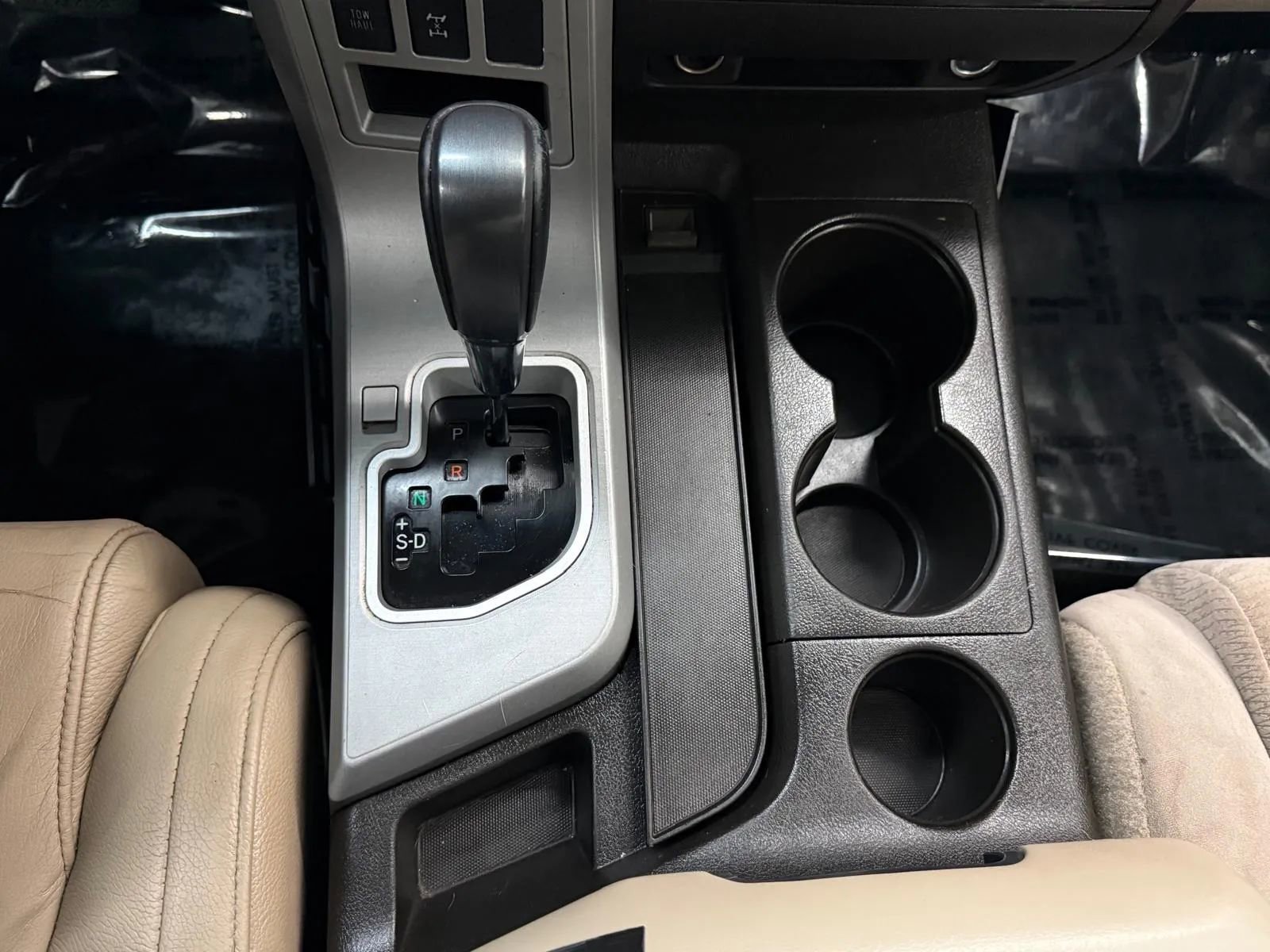 Used 2008 Toyota Sequoia SR5 image 26