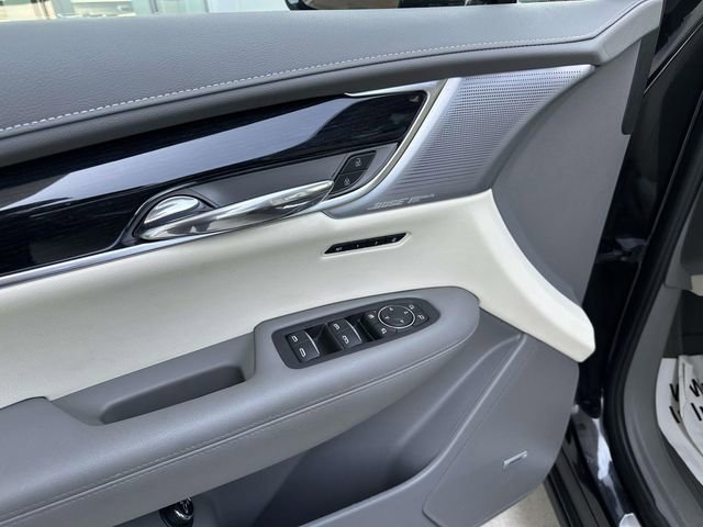 Certified 2024 Cadillac XT6 Premium Luxury AWD/4WD image 17