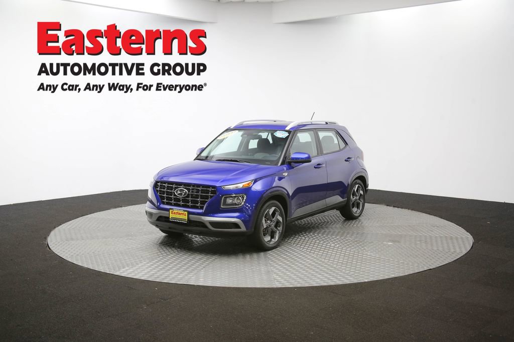 Used 2023 Hyundai Venue SEL image 50