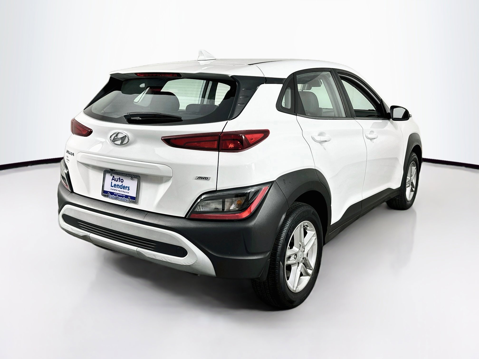 Used 2023 Hyundai Kona SE w/ Cargo Package AWD/4WD image 5